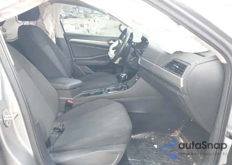 2019 Volkswagen Jetta S/Se/R-Line z USA, uszkodzony, nr VIN 3VWCB7BU9KM232514